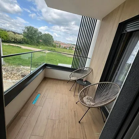 13 Apartment